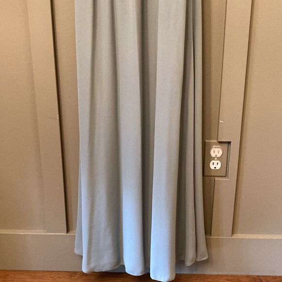𝅺SHOW Me Your Mumu Caitlin Ruffle Maxi Dress in Silver Sage Crisp Size Small - Picture 6 of 12
